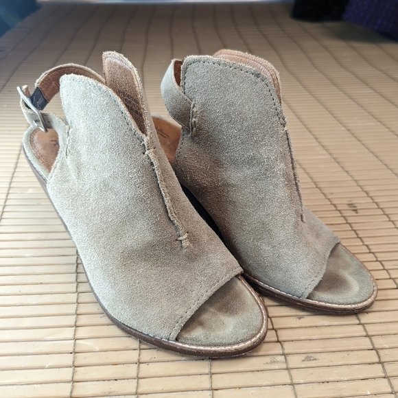 Frye Shoes Courtney Womens 6.5B ash Suede Booties Slingback Open Toe - Picture 3 of 11